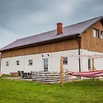 Nad Lakami *