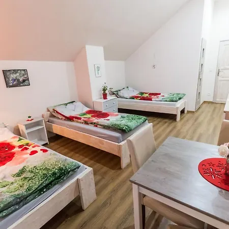 Lantgård Nad Lakami Kłodzko