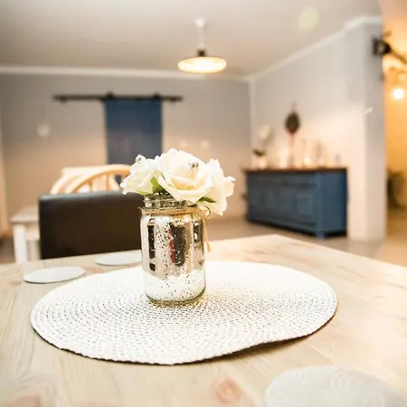 Nad Lakami Lantgård *